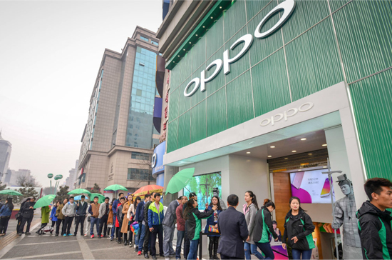 線下渠道的逆襲？OPPO vivo雙雙雄踞 