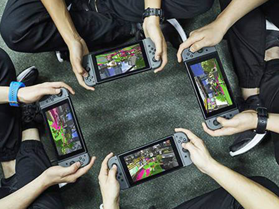 科客晚報(bào)：三星Galaxy S8肩負(fù)重任，徠卡推出相機(jī)租賃業(yè)務(wù)