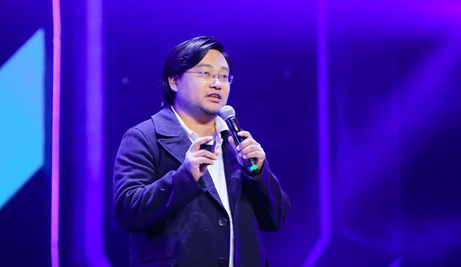 冰火中的魅族力推魅藍(lán)5，李楠說能扭虧