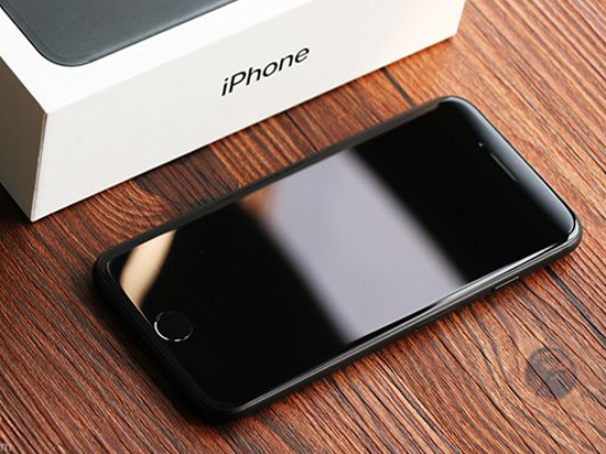 碾壓HTC 蘋果iPhone7拿下臺(tái)灣市場三冠王