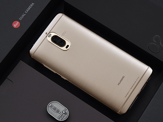 首銷火爆！華為Mate 9 Pro/保時捷限量版正式開售