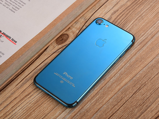 不一樣的煙火 iPhone7亮藍(lán)色定制版首秀