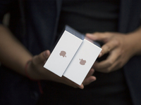 科客晚報(bào)：iPhone 8也漲價(jià)了？小米逆襲安兔兔1月好評(píng)榜