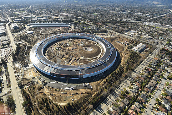 坐在蘋(píng)果新總部Apple Park里辦公是種怎樣的體驗(yàn)？