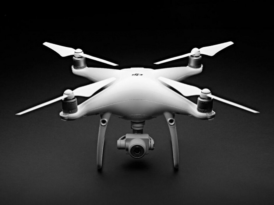 8999元起！大疆精靈Phantom 4 Advanced無人機(jī)發(fā)布