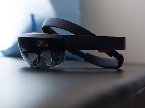 國行版HoloLens來了！5月24日正式發(fā)售：23488元起