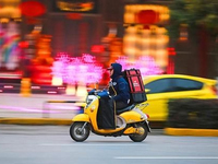 官方態(tài)度曖昧 順豐是要收購(gòu)百度外賣(mài)？