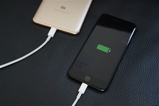竟然拿iPad mini 4當(dāng)對手？小米Max 2官方續(xù)航測試曝光