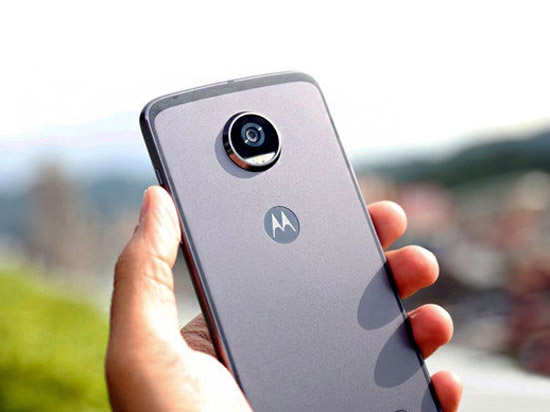 繼續(xù)堅(jiān)持模塊化設(shè)計(jì)！Moto Z2現(xiàn)身安兔兔平臺：驍龍835+2k屏