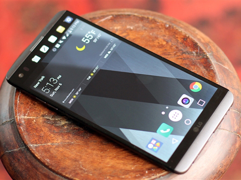 LG真旗艦LG V30將支持無(wú)線充電 并采用玻璃后蓋設(shè)計(jì)