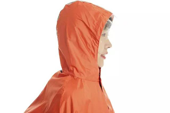 不務正業(yè)？摩拜單車試水賣便攜雨衣