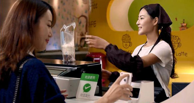 移動(dòng)支付大戰(zhàn)Apple Pay發(fā)狠招：5折優(yōu)惠50倍銀行積分