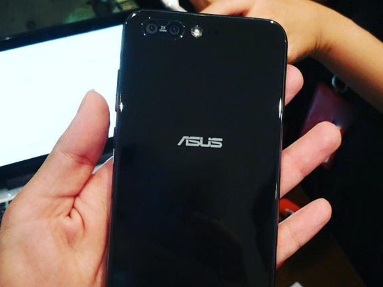 兩倍光學變焦？驍龍835雙攝手機華碩ZenFone 4外形曝光
