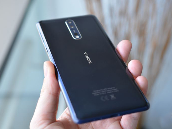 誰是驍龍835旗艦之王？Nokia 8：不服跑個分唄！