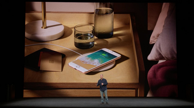 蘋果發(fā)布會(huì)4大亮點(diǎn)5大遺憾：炮灰iPhone 8，套路iPhone X