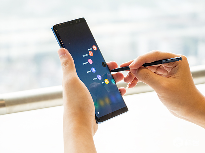 三星Galaxy Note8圖賞：全視曲面大屏配筆才夠Note！