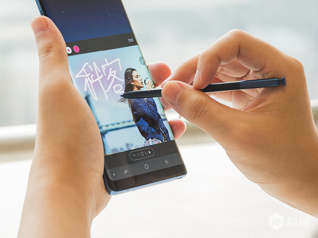 三星Galaxy Note8圖賞：全視曲面大屏配筆才夠Note！