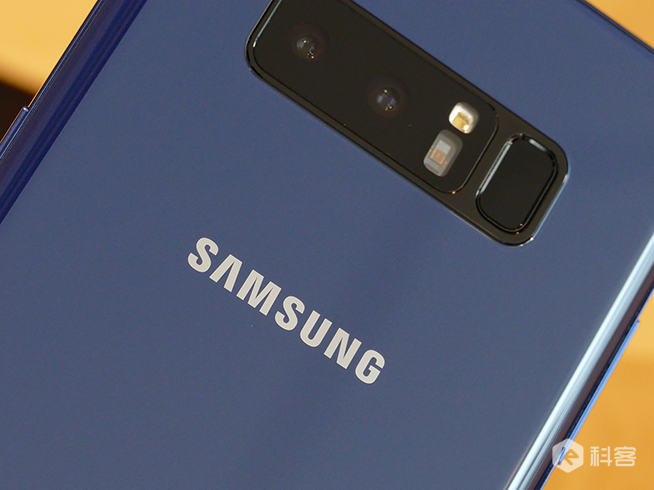 三星Note8上手體驗(yàn)：全視曲面屏+雙攝+S Pen，這才是旗艦