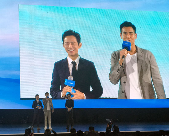 全面屏vivo X20系列發(fā)布：2998元起，首日備貨350萬臺