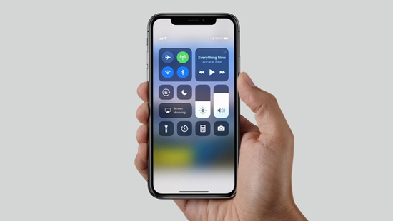 iPhone  X首批僅有300萬臺，想要原價入手還是得碰運(yùn)氣