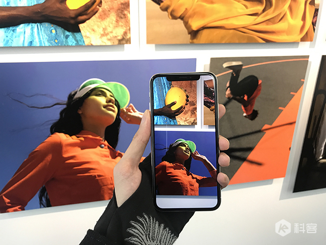 蘋(píng)果iPhone X上手體驗(yàn)：全程驚艷，墨鏡難不倒面容ID