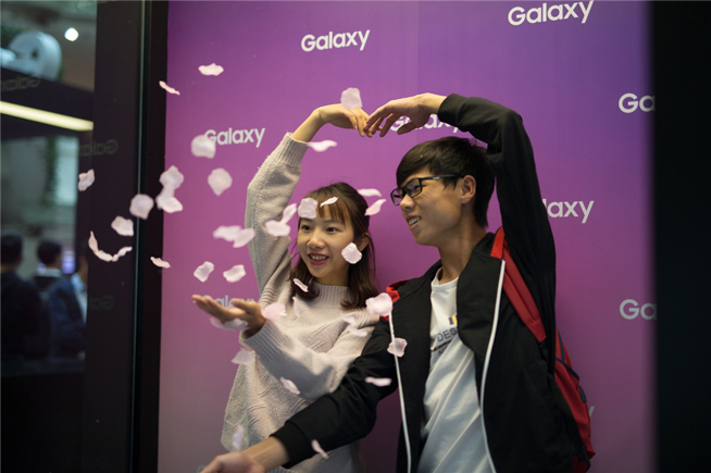 三星蓋樂世廣州體驗(yàn)館開幕：Galaxy S9/S9+凝時拍攝最受歡迎