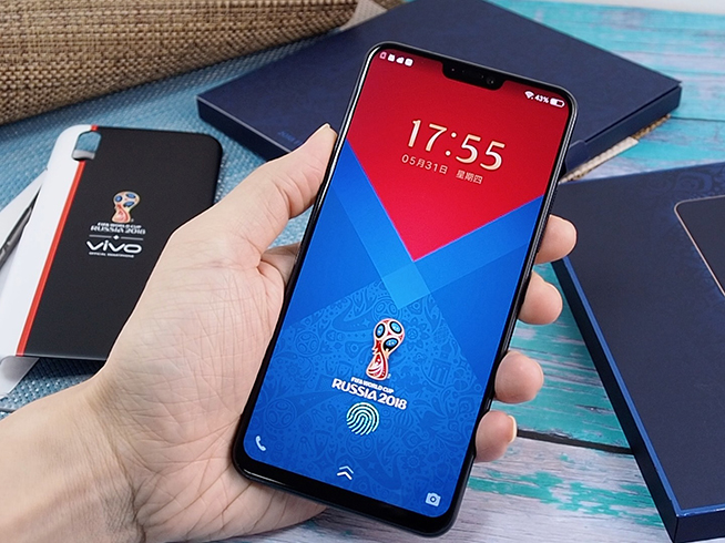 vivo X21 FIFA世界杯非凡版開箱：很美值得收藏而且價(jià)格不貴
