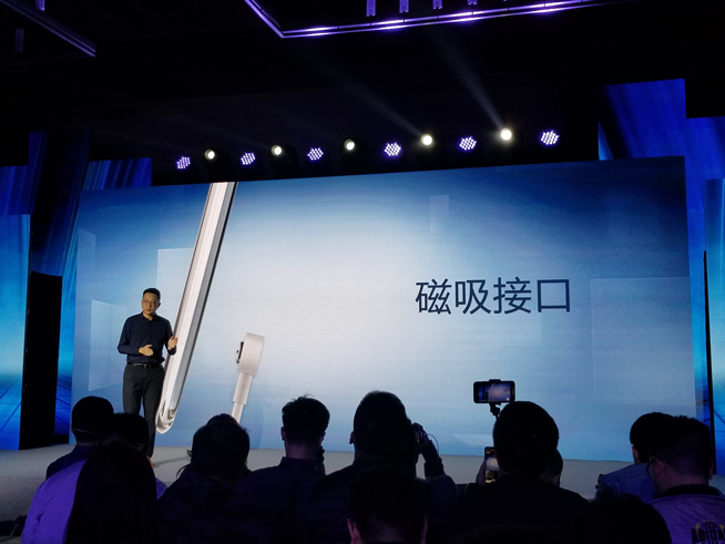 vivo APEX 2019發(fā)布：驍龍855+12GB 渾然一體無孔設(shè)計(jì)