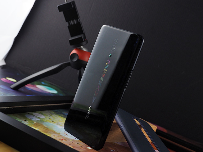 這設(shè)計(jì)沒誰了！OPPO Reno靈感版上手圖賞