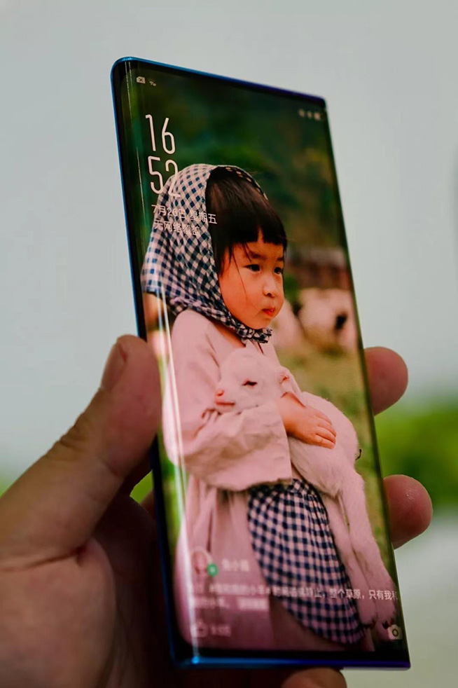 比5G靠譜？OPPO瀑布屏手機(jī)多圖解析，五大品牌要搶首發(fā)