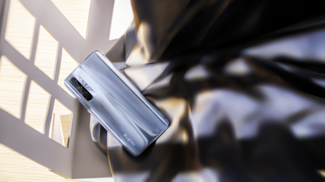 更低價(jià)格版本安排好了？realme X50 Pro玩家版月底來襲