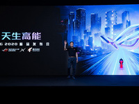游戲手機領(lǐng)銜！華碩ROG 2020新品亮相，高達粉有福了