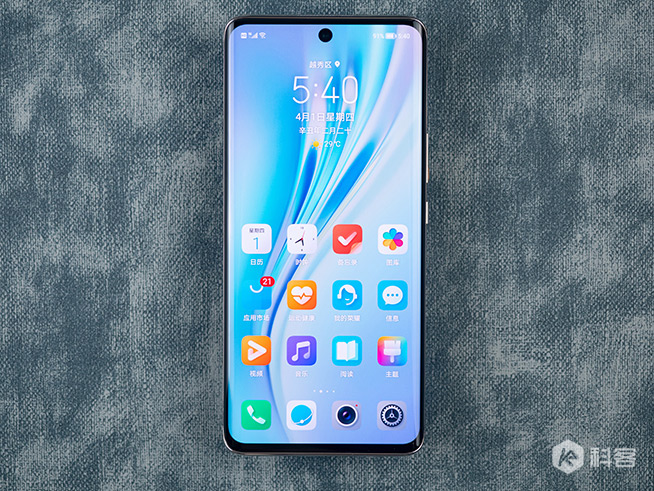 榮耀V40輕奢版評測：讓5G手機(jī)更快、更輕、更美