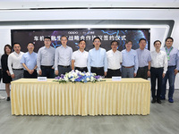 共建車機互融新生態(tài) OPPO簽約上汽集團