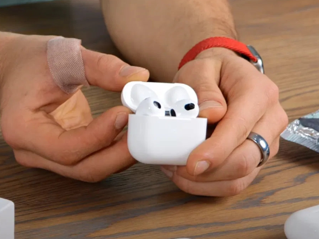 蘋(píng)果iPhone 13系列蓄勢(shì)待發(fā)！新耳機(jī)AirPods3在中國(guó)生產(chǎn)