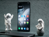 vivo X70 Pro+上手體驗：拍攝實力沖上天花板！至黑配色全系最佳