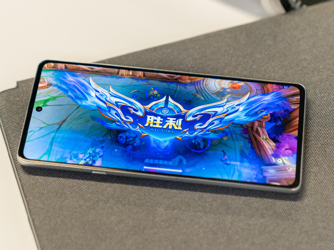 游戲手機(jī)也要爭驍龍8首發(fā)？聯(lián)想拯救者Y90電競手機(jī)對標(biāo)紅魔7系列