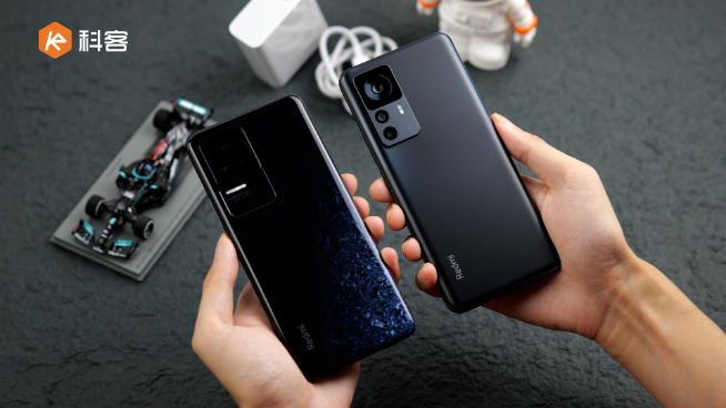 Redmi K50至尊版上手體驗(yàn)：到底至尊在哪？2999元起繼續(xù)焊門！