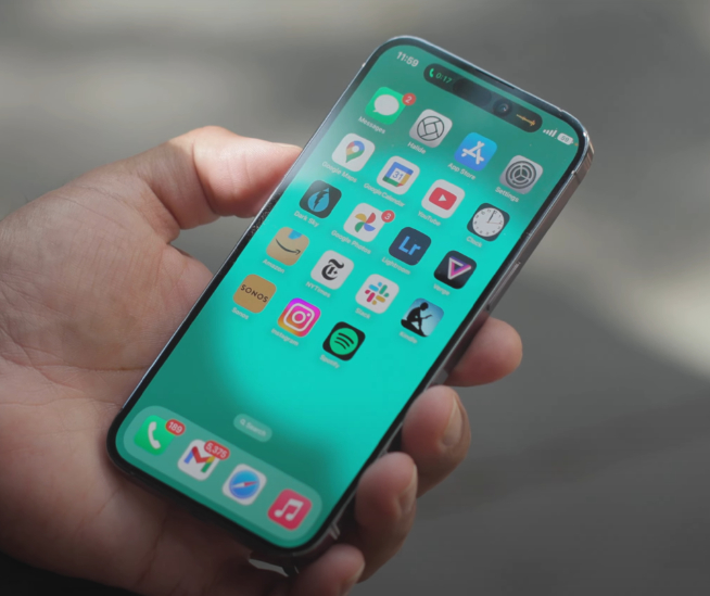 靈動(dòng)島火出圈！蘋(píng)果iPhone 14 Pro Max未發(fā)售已溢價(jià)數(shù)千元？