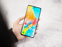 ?OPPO A1 Pro圖賞：超高頻調(diào)光全機(jī)最佳！比旗艦更護(hù)眼
