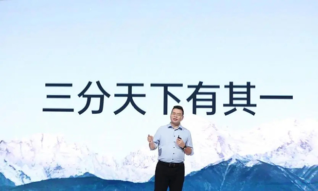 “O沖高”關(guān)鍵一役！OPPO Find X6系列上架，妥協(xié)美學(xué)押寶影像