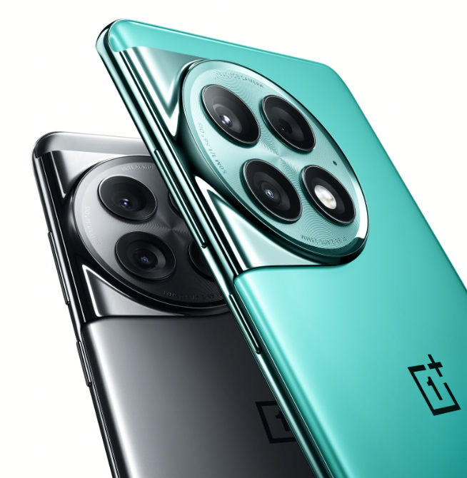 Redmi K60至尊版 vs 一加Ace2 Pro：中門對狙怎么選？