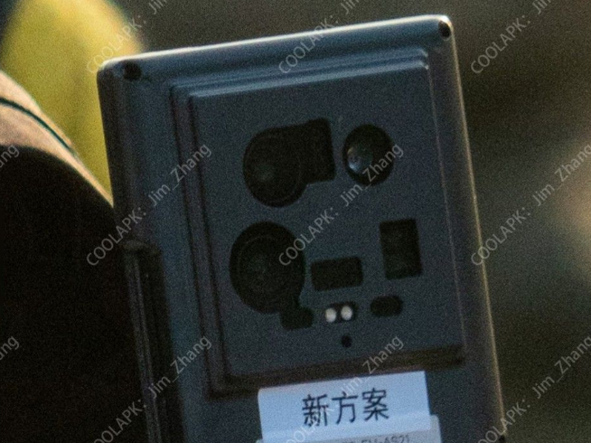 盧偉冰接棒雷軍發(fā)布小米14 Ultra：幾乎推倒重做！影像很頂春節(jié)后見