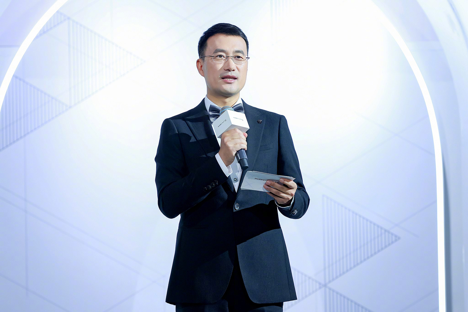 華為Pura 70銳意風尚之夜閃耀上海，不愧是時尚圈新名片