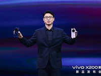 vivo X200系列發(fā)布：全系大電池+長焦微距，小鋼炮也有了