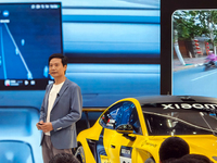 小米汽車沖刺13萬臺年交付量新目標(biāo)！雷軍驚嘆SU7 Ultra一項數(shù)據(jù)