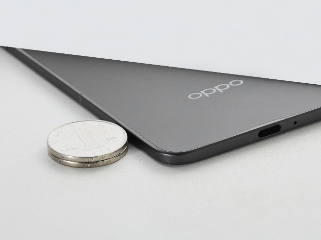 OPPO Find N5大泄密：保密協(xié)議=廢紙？媒體人直接憤怒