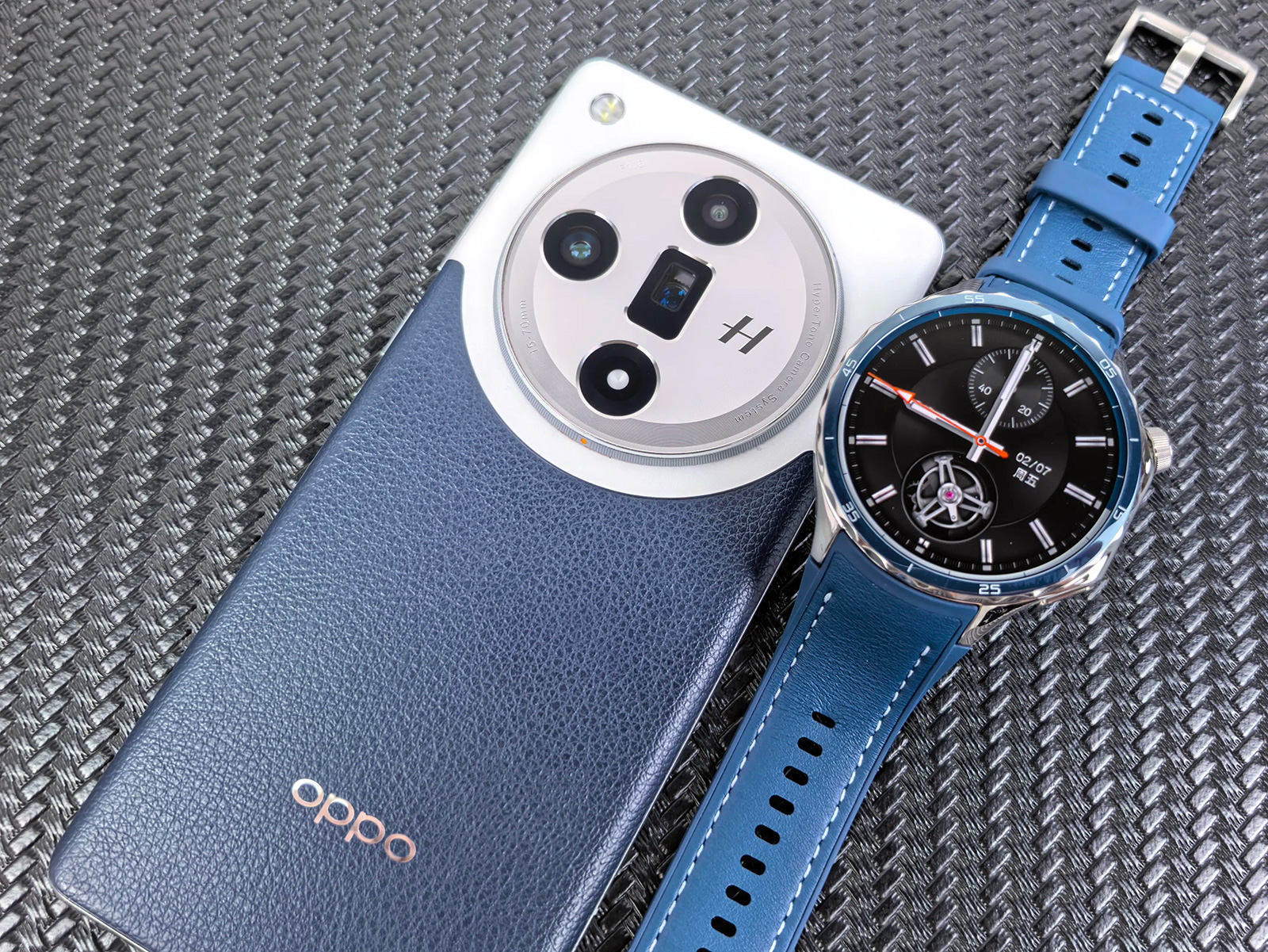 最薄折疊屏OPPO Find N5發(fā)布：起售價(jià)比上代便宜千元，但影像降配