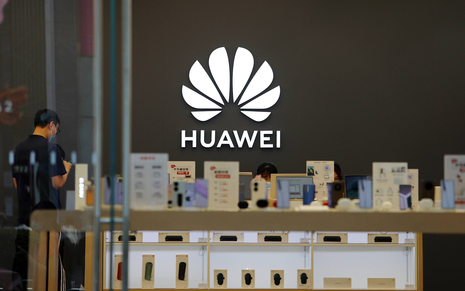 黃仁勛再次盛贊華為，憑什么贏得頂尖科技巨頭的認可？