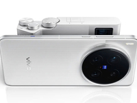 vivo X200 Ultra發(fā)布：更激進(jìn)的超大杯，突兀設(shè)計(jì)致敬相機(jī)餅干